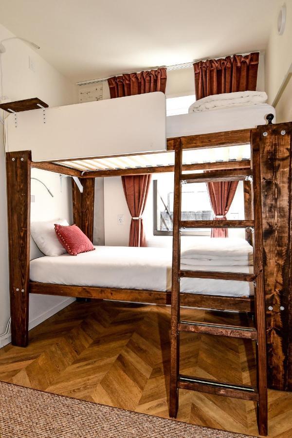 Highroad Washington Dc Hotel Екстериор снимка